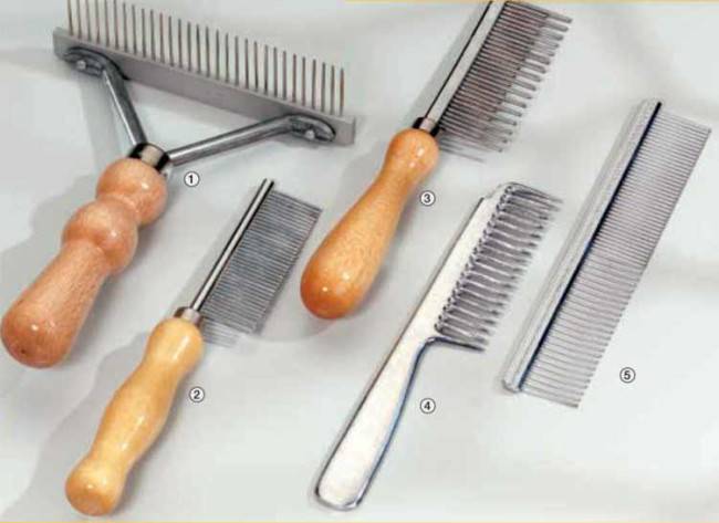 Combs for combing dogs