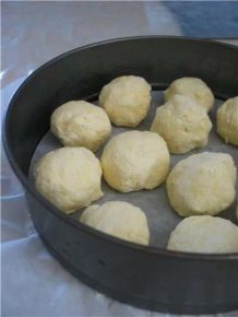 Curd balls for a dog
