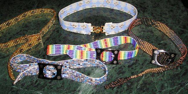 Decorative collars for dogs